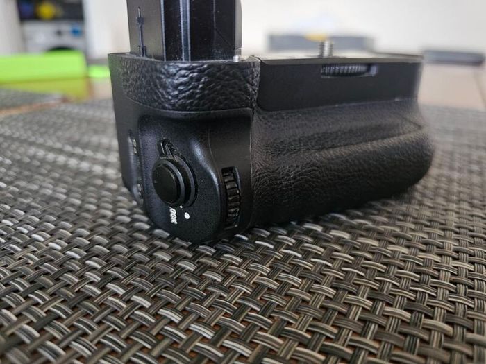 Sony battery grip VG-C3EM