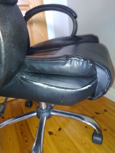 swivel chair (ideal for gaming)
