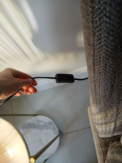 Table lamp