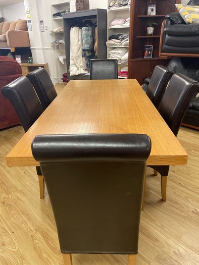 Dining Table and 6 chairs