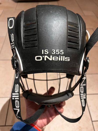 O Neill hurling/ camogie helmet, size S