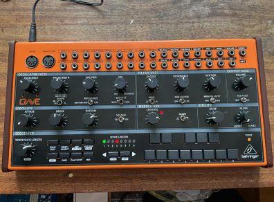 Behringer Crave Semi Modular Synthesiser