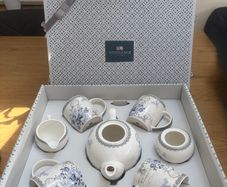Newgrange Tea Set
