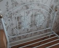 Double bed 4'x 6'