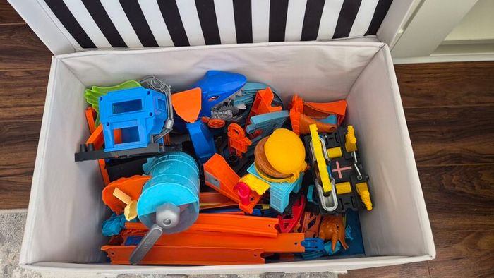 Hot Wheels sets