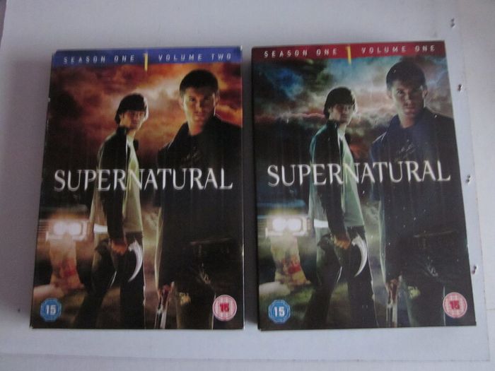 Supernatural Seasons 1 to 3  (17 DVD's)