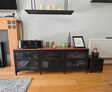 TV bench