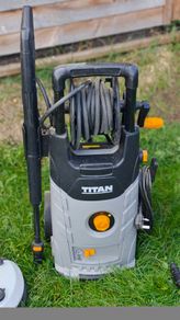 Power washer like new. Used max 3 times