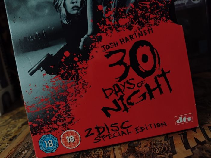 30 Days of Night ! 2 Disc Special Edition with Comic Book ! 2008 ! DVD ! Horror !