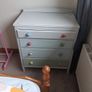 chest of drawers Image 2