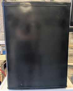 POWERPOINT tabletop fridge