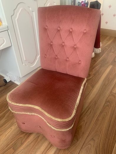 Bedroom chair