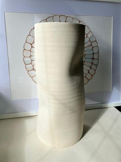 Large Modern Artistic Vase (new)