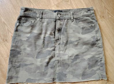 Army Skirt  Size 12