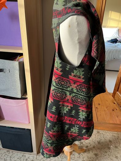 Stella wool blend sleeveless wrap/ gilet UK12