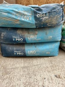 Plastering material and gravel bags