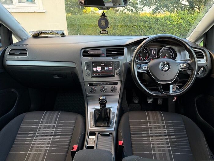 Volkswagen Golf Lounge Edition 1.6 TDI (NEW NCT)