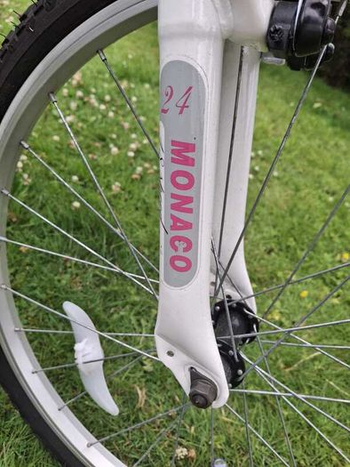 Monaco 24" Pink Mountain Bike