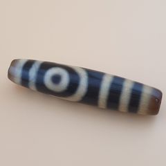 Vintage Himalayan Tibetan 2 Eyes Agate Bead Amulet