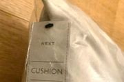 Next Cushion New