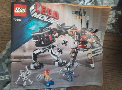 lego 70807 metalbeards duel