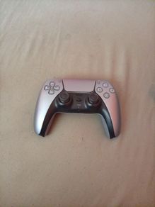 PS5 controller