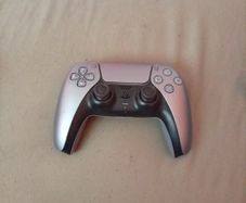 PS5 controller