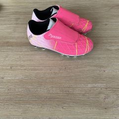 Girls football boots