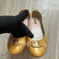 Louis Vuitton ballet flat