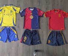 Five Replica Football Kits Age 9-11