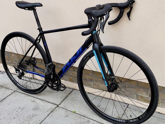 Fuji Sportif 1.3 Disc Road Bike - Shimano 105 - Size 54 - Excellent Condition