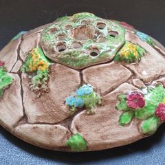 Vintage Falcon Ware "Wishing Well" Flowers Bowl Holder
