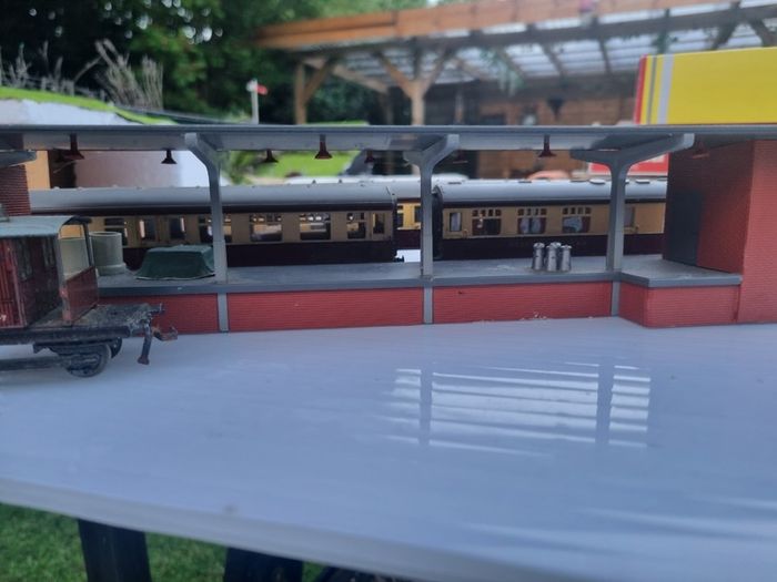 Depot platform