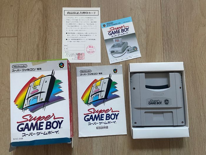 Nintendo Super GameBoy SHVC-SGB boxed for Nintendo Super Famicom