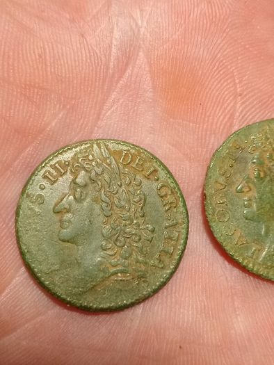 james 2nd shillings in fab cond