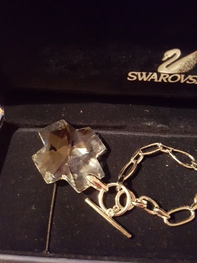Genuine Swarovski Cross Pendant on 16 inch Chain