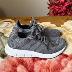 New clean condition adidas trainers size 7 UK