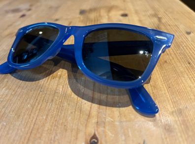 Ray-Ban