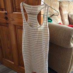River island size 8 top
