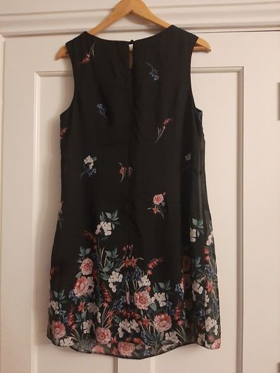 Black floral dress - Size 14 - Primark