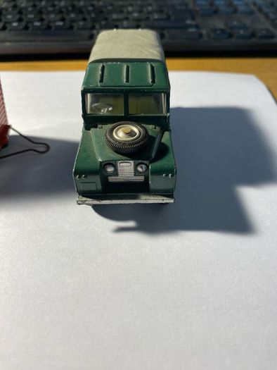 Corgi Toys Land Rover Set
