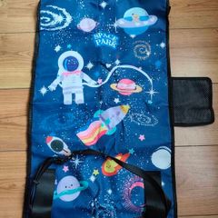 Kid's airplane bed