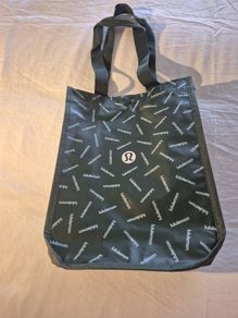 Lulu Lemon Bag