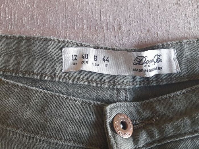 ladies shorts size 12