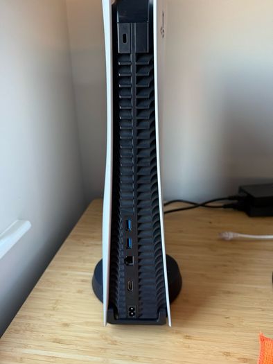 PS5 (1TB Expansion, Controller, Disc Drive included)
