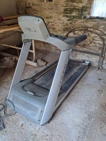 Matrix Heavy-Duty Commercial Treadmill  Gym Quali