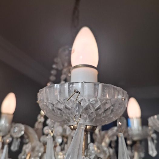 Vintage crystal 6 light chandelier