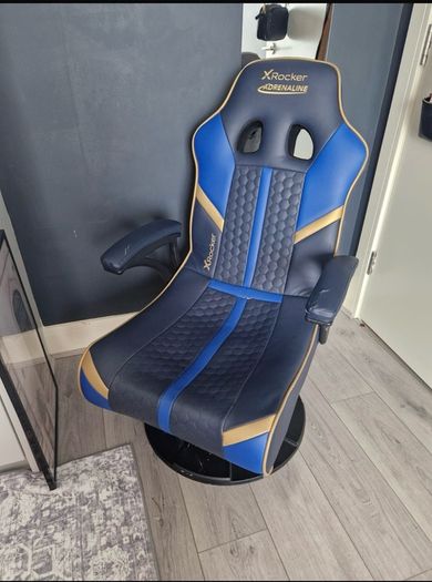 gaming chair Xrocker Adrenaline