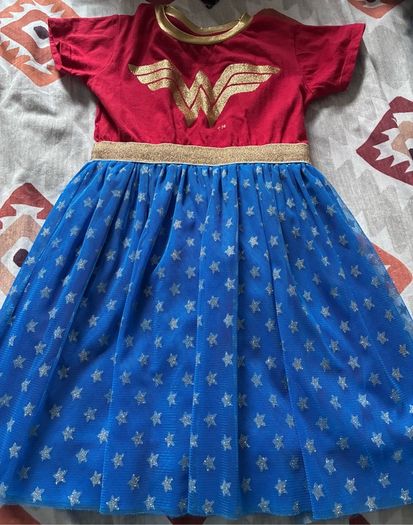 Wonder Woman girl Halloween costume 4-5 years