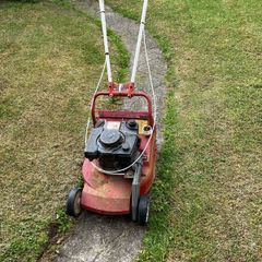 2x mountfield lawnmowers running